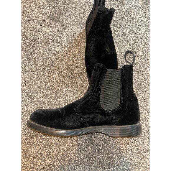 Dr. Martens Flora Suede Chelsea Boots Size 8 - Picture 2 of 3
